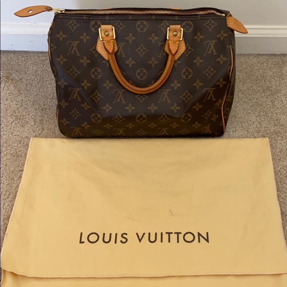 Louis Vuitton Speedy 30